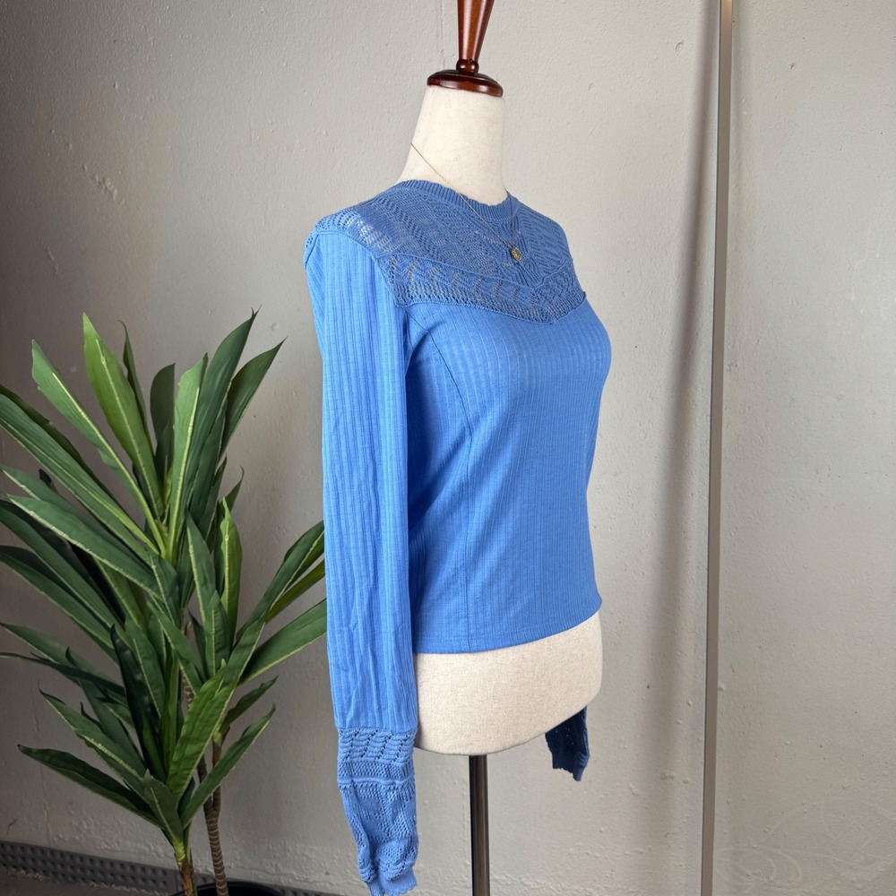 Dainty Coquette Floral Feminine Free People Ribbed Knit Top XS Blue Lace  Yoke - Picture 3 of 7